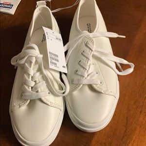 (SOLD)White shoes from H&M